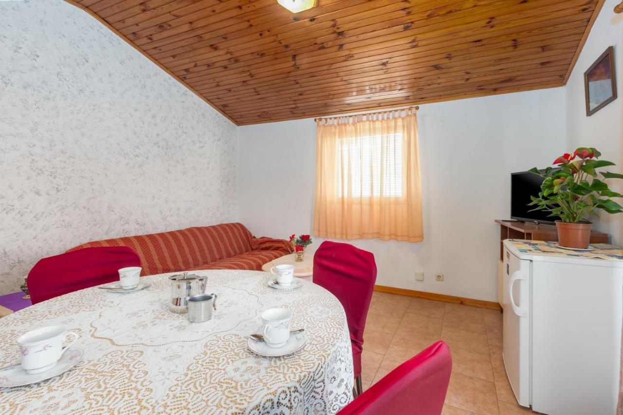 Apartman Ana Porec Esterno foto