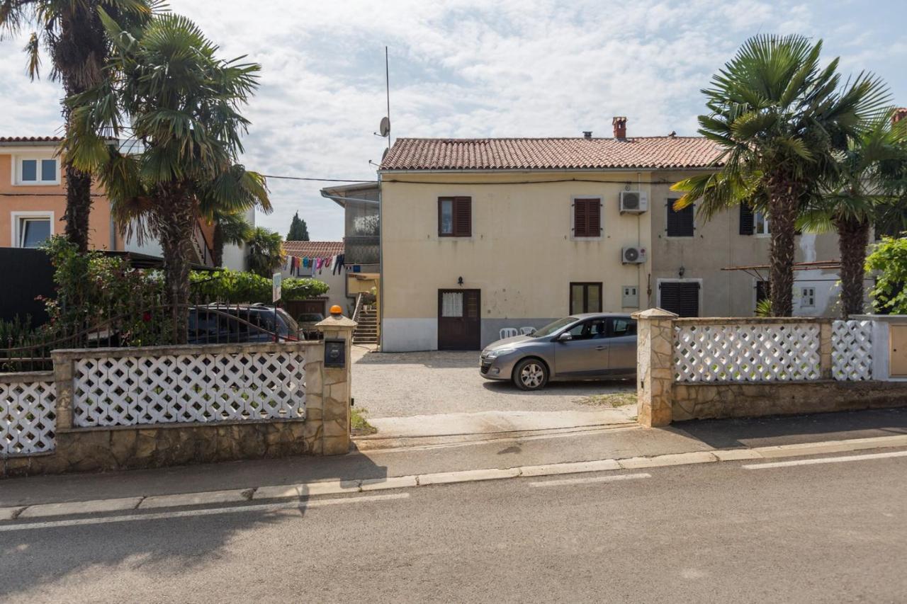 Apartman Ana Porec Esterno foto