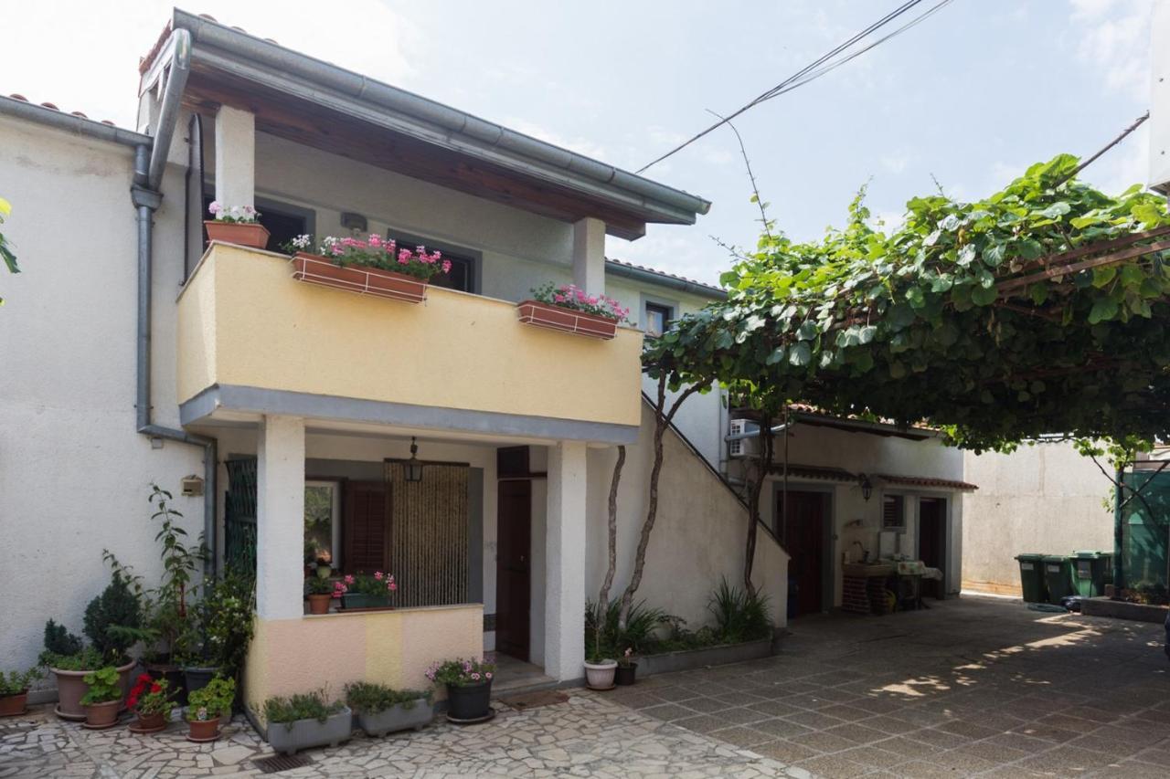 Apartman Ana Porec Esterno foto